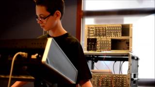 Synthex and Gert Emmens - Analogue Solutions