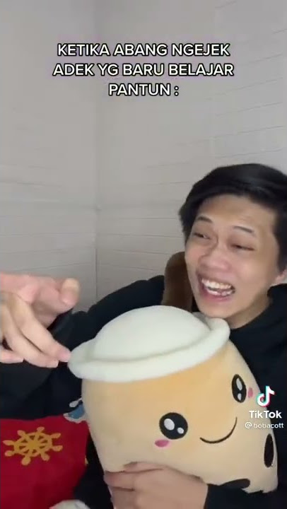 ke toko beli lampu , tidak lupa membeli kedondong, kau kira aku cupu? suhu ni bos senggol dong 😎