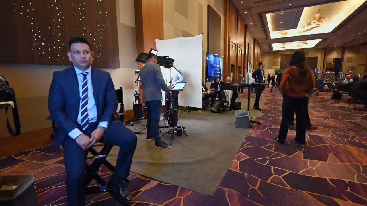 Conference Headshot Booth Las Vegas | Trade Show Photography