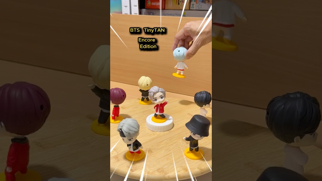 Наряд от McDonalds Happy Meal x BTS TinyTAN Encore Edition Mic Drop в стиле