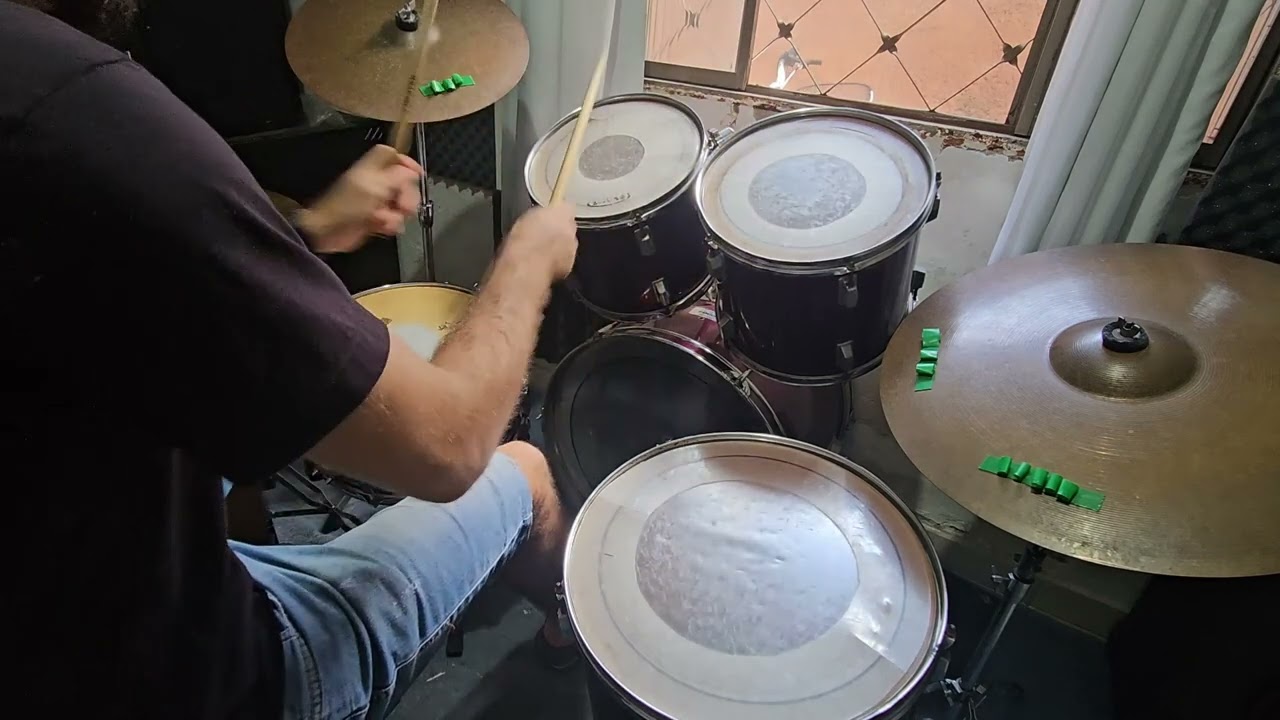 Meia noite - Bateria