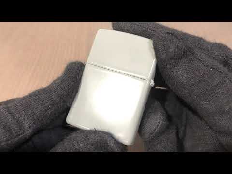 【ZIPPO】美系~Flat Grey淺灰色烤漆-LOGO字樣打火機 NO.49452ZL