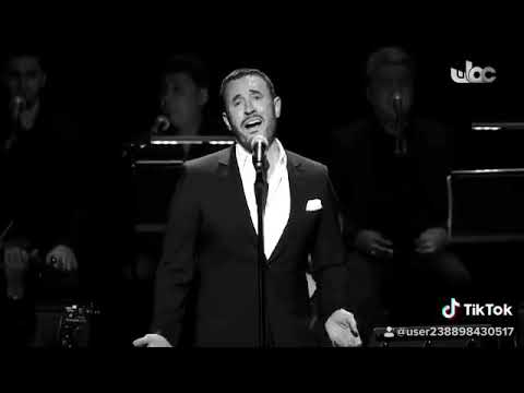 مرهقة انت و خائفة وطويل جدا مشواري