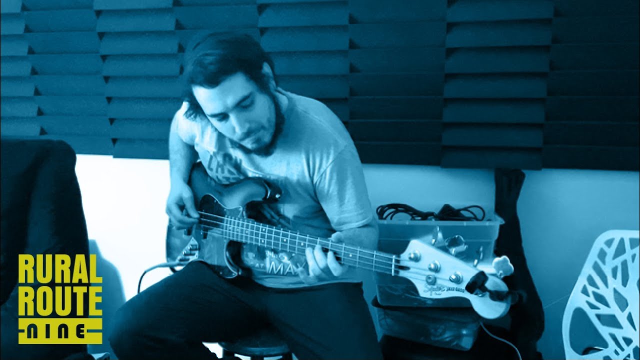 NEVER TRUST A BAT & THIS IS A BLACKOUT - Recording Bass (Dec. 28, 2021)