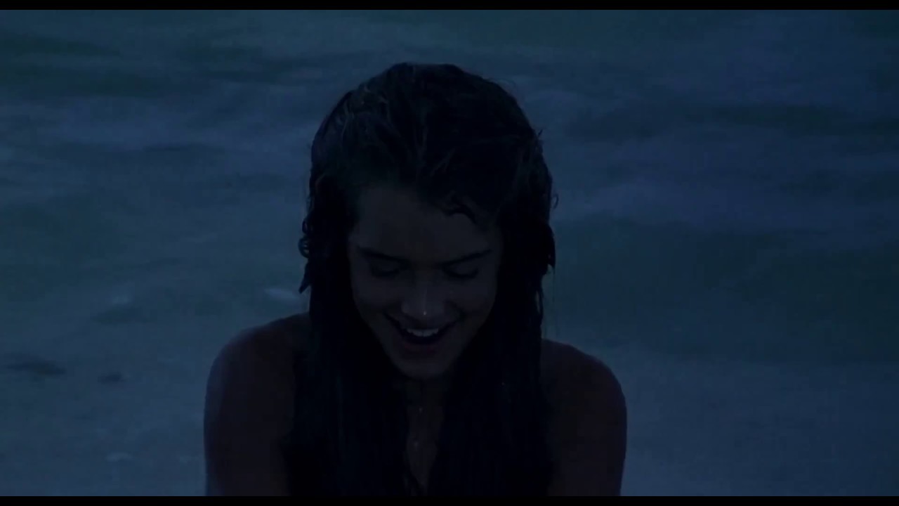 The Blue Lagoon Brooke Shields Emmeline Swims In The Moonlight Youtube