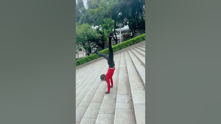 这身体的柔软度绝对惊掉你的下巴，开来看看高手在民间！