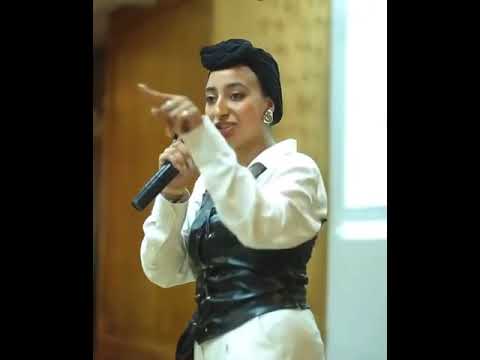 انا سمعت كل حرف فى الكلام دا وبالذات من الاهل ومن صحابى انا خسرت صحابى عشان اقف الوقفه دى