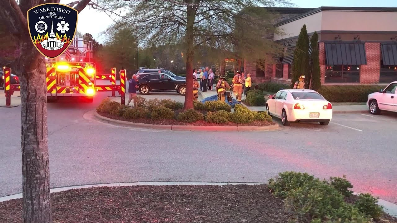 VIDEO: Fire forces evacuation of Chili's in Wake Forest - YouTube