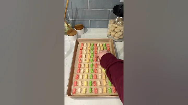 viral frozen gummy bears recipe 🍋🧸 #recipe #shorts #dessert #easydessert #gummybear #easyrecipe