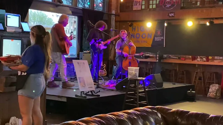 Wild Horses, Richard Daigle and the Average Joes
