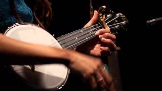 Valerie June - Somebody To Love (Live on KEXP)