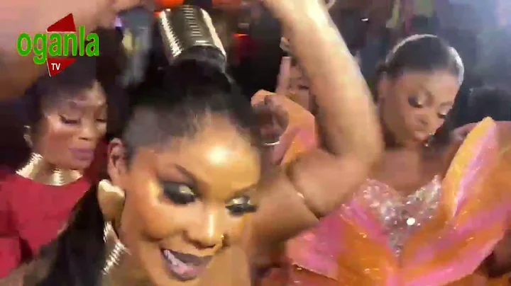 SEE HOW ODUN ADEKOLA, TOYIN ABRAHAM AND ENIOLA AJAO GREETED FUNKE AKINDELE @IYABO OJO MOVIE PREMIERE