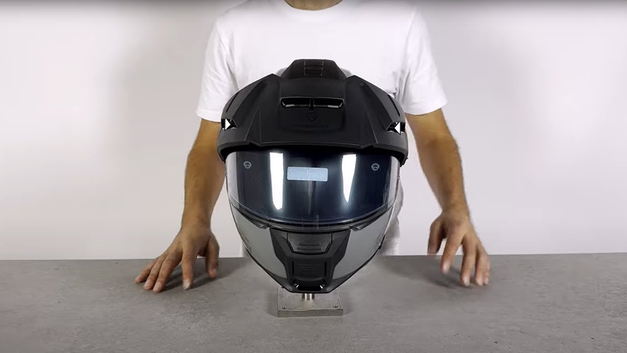Schuberth E2 Explorer Helmet - RevZilla