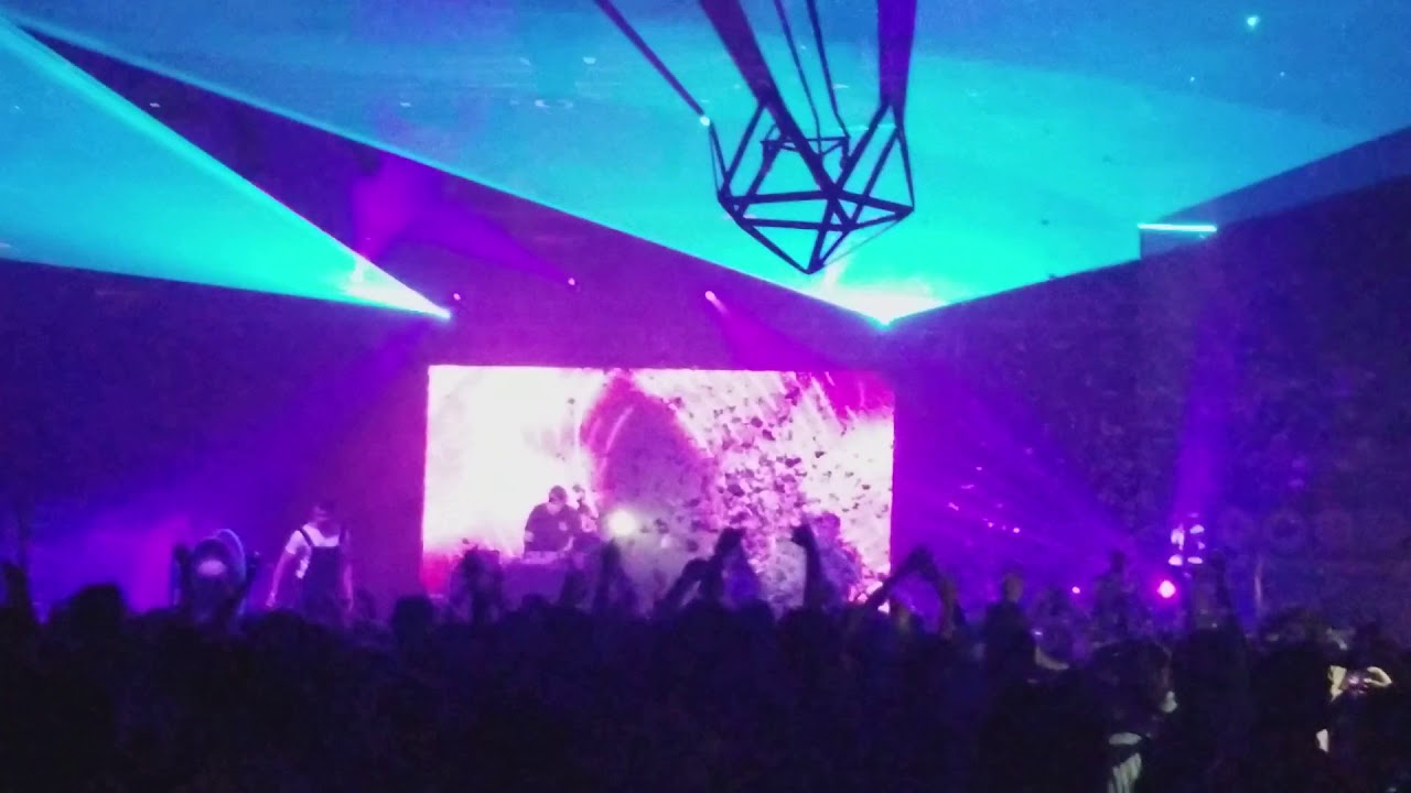 The Foam n Glow at Gilley's Dallas YouTube