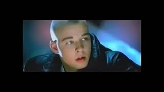 HitnHide - Space Invaders 480p @BubblegumDancer