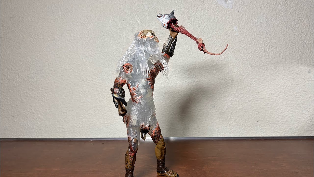 NECA SDCC Prey Ultimate Camo Reveal Predator figure review