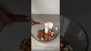 Honey chilli trail mix / Winter snack