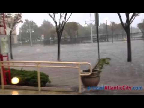 raw-video-of-wind-and-flooding-from-hurricane-sandy-in-atlantic-city