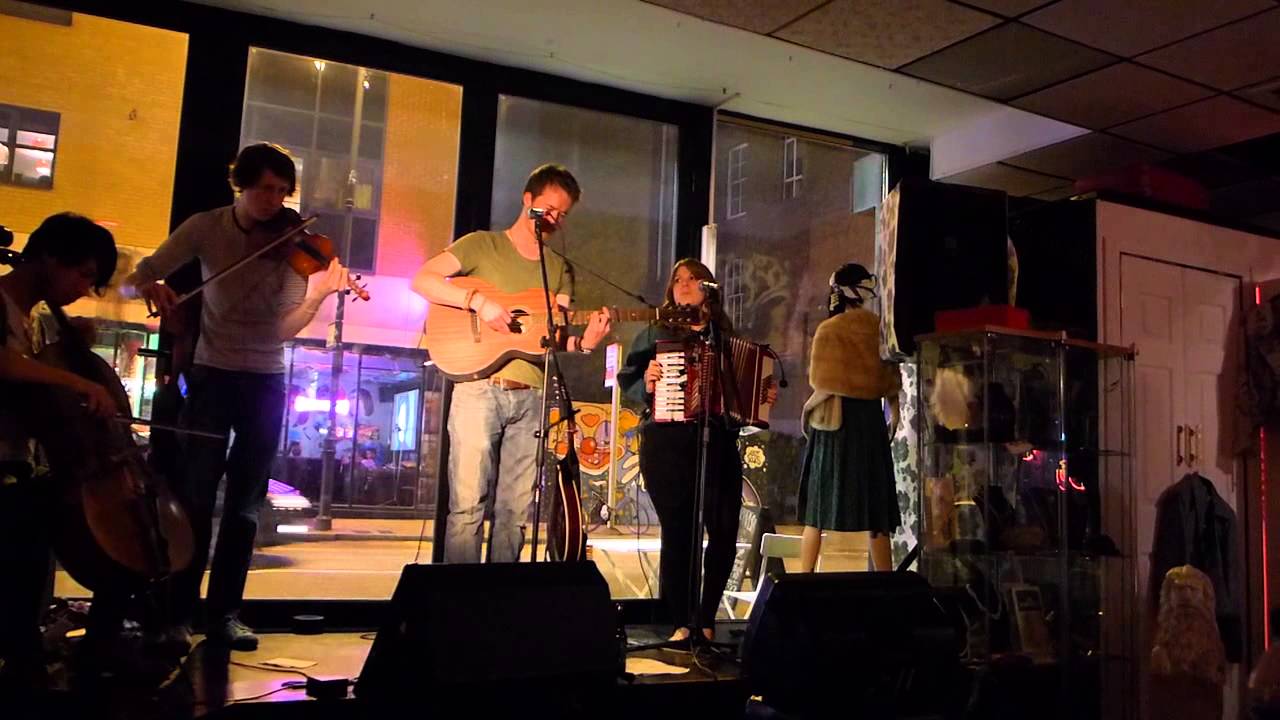 Patch & The Giant - Love and War @MusicBoxFolk