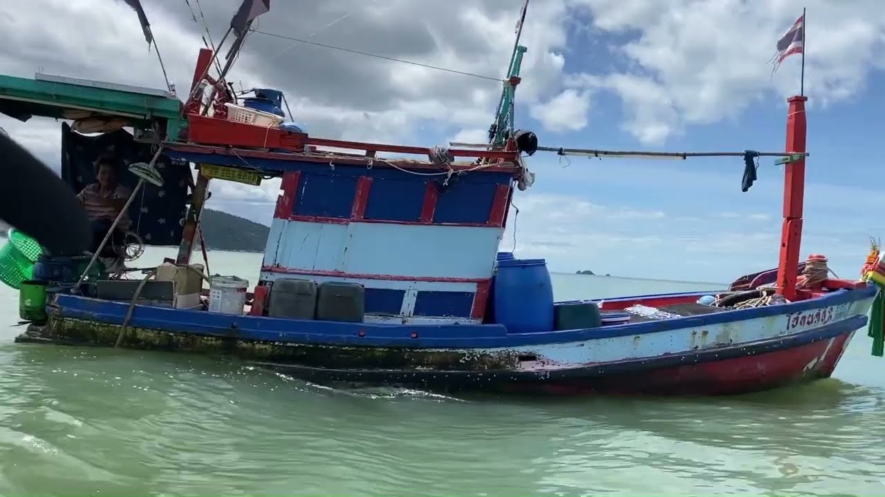 မိုးဦးကျ - ကြယ်နီ