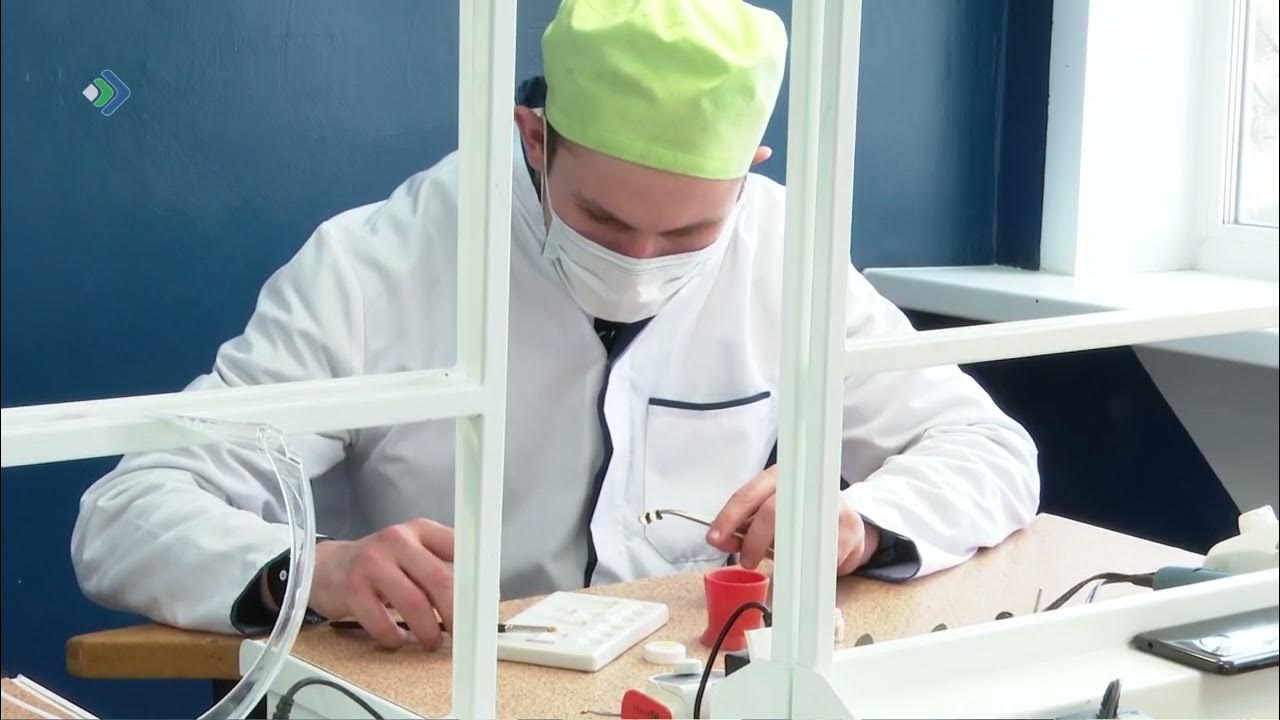Сыктывкарский медицинский колледж абитуриенту. Сыктывкарский медицинский колледж. Студенты медколледжа. Сыктывкарский медицинский колледж старое здание. Сыктывкарский медицинский колледж абитуриенту.