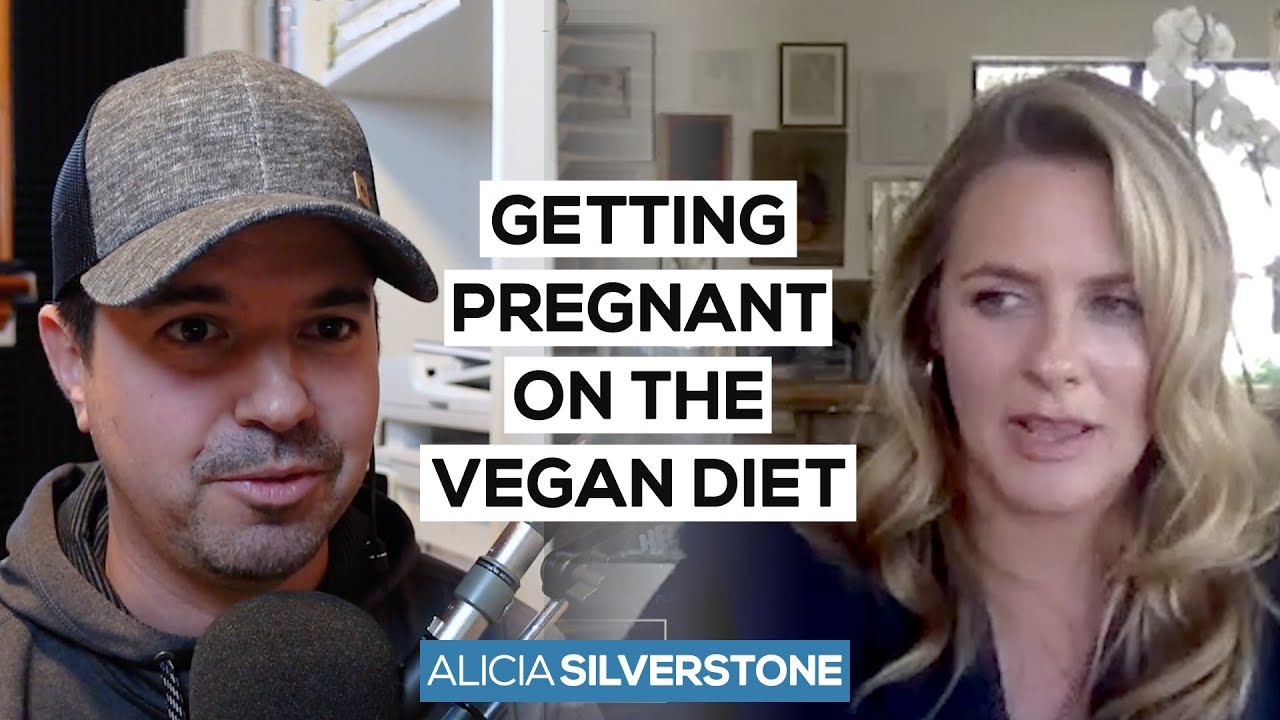 Alicia Silverstone Pregnant