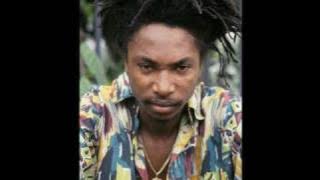 Garnett Silk - Lord Watch Over Our Shoulders [Best Quality]