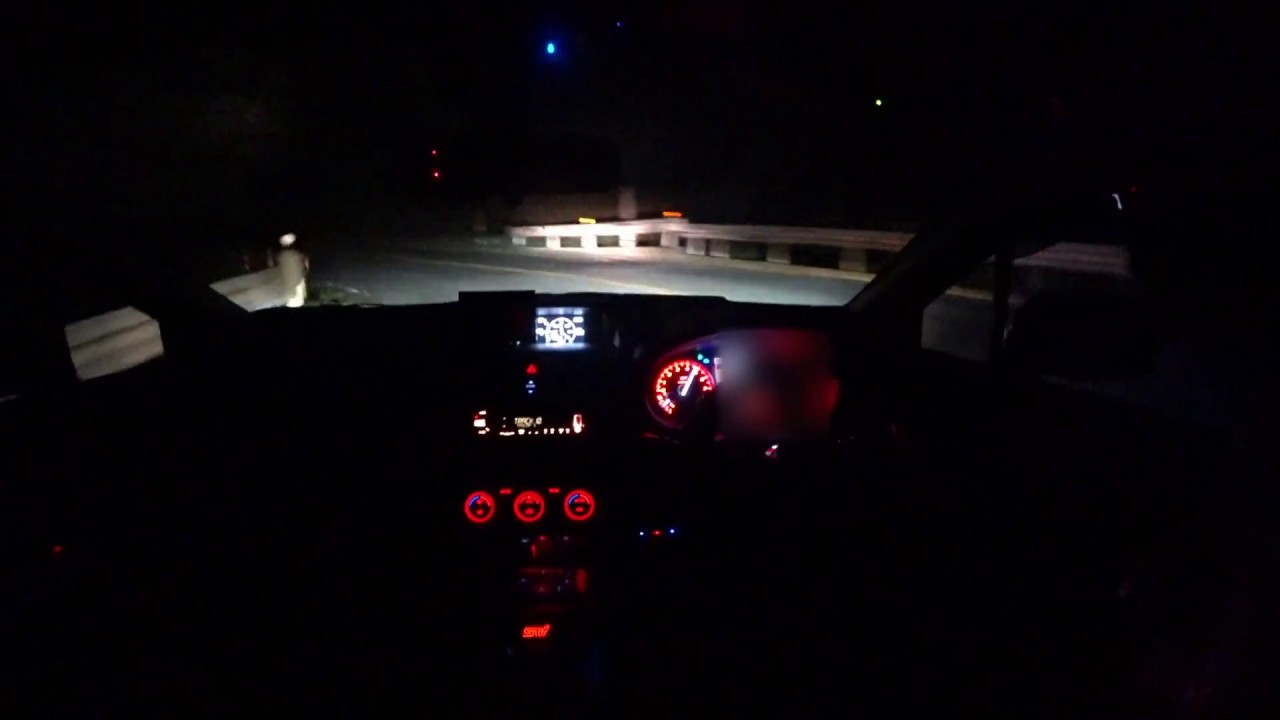 裏六甲 上 晴 夜 WRX Sti(VAB)