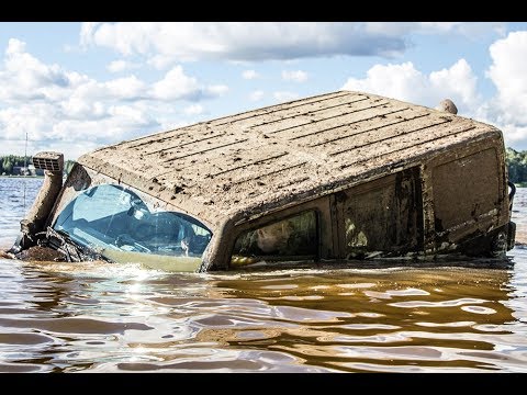 Video: Što kuglični zglobovi rade na Jeepu?