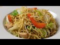 Le meilleur chow mein au poulet  recette simple et facile  hop dans le wok