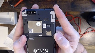 Unboxing the PinePhone Pro – Linux Smartphone in 2022