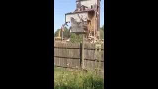 Boyleston elevator tear down