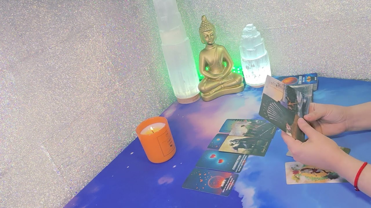 TU INDIFERENCIA LE ASUSTA TE TIRÓ LAS CARTAS Q SORPRESA SE LLEVÓ QUEDÓ FRÍO CON LO Q SUPO DE TU VIDA