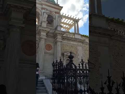 Budapeste, capital da Hungria, é uma cidade deslumbrante dividida pelo rio Danúbio