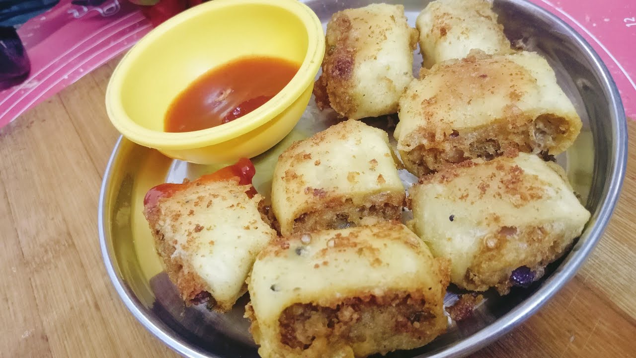 Aalu Rool आलू और मैदा का बहुत टेस्टी नाश्ता है/ Easy recipe for delicious dish ...