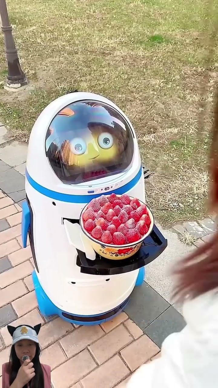 ROBOT JUALAN COKLAT STROBERI, HP KAKAK JADI RUSAK ‼️ #shorts