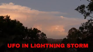 UFO IN LIGHTNING STORM AUSTRALIA