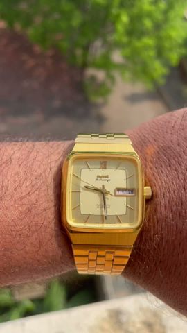 Descubrir 73+ imagen gold seiko sarb 