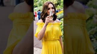 Princess Catherine rising a glass #catherineelizabeth #newmonarchy #queenelizabeth