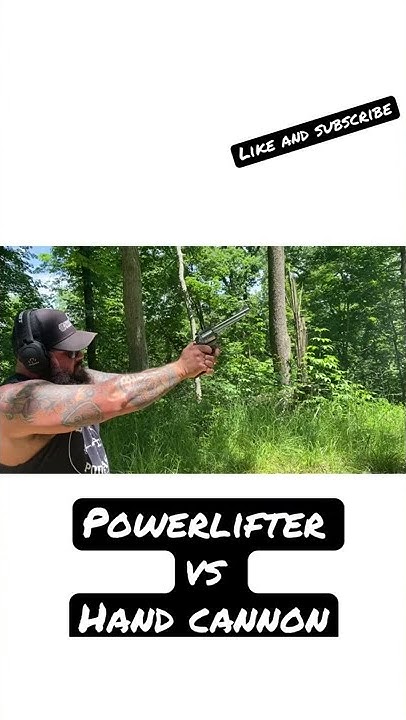 Powerlifter Shoots The 454 Casull guns shooting range shorts powerlifter-shoots-the-454-casull-guns-shooting-range-shorts