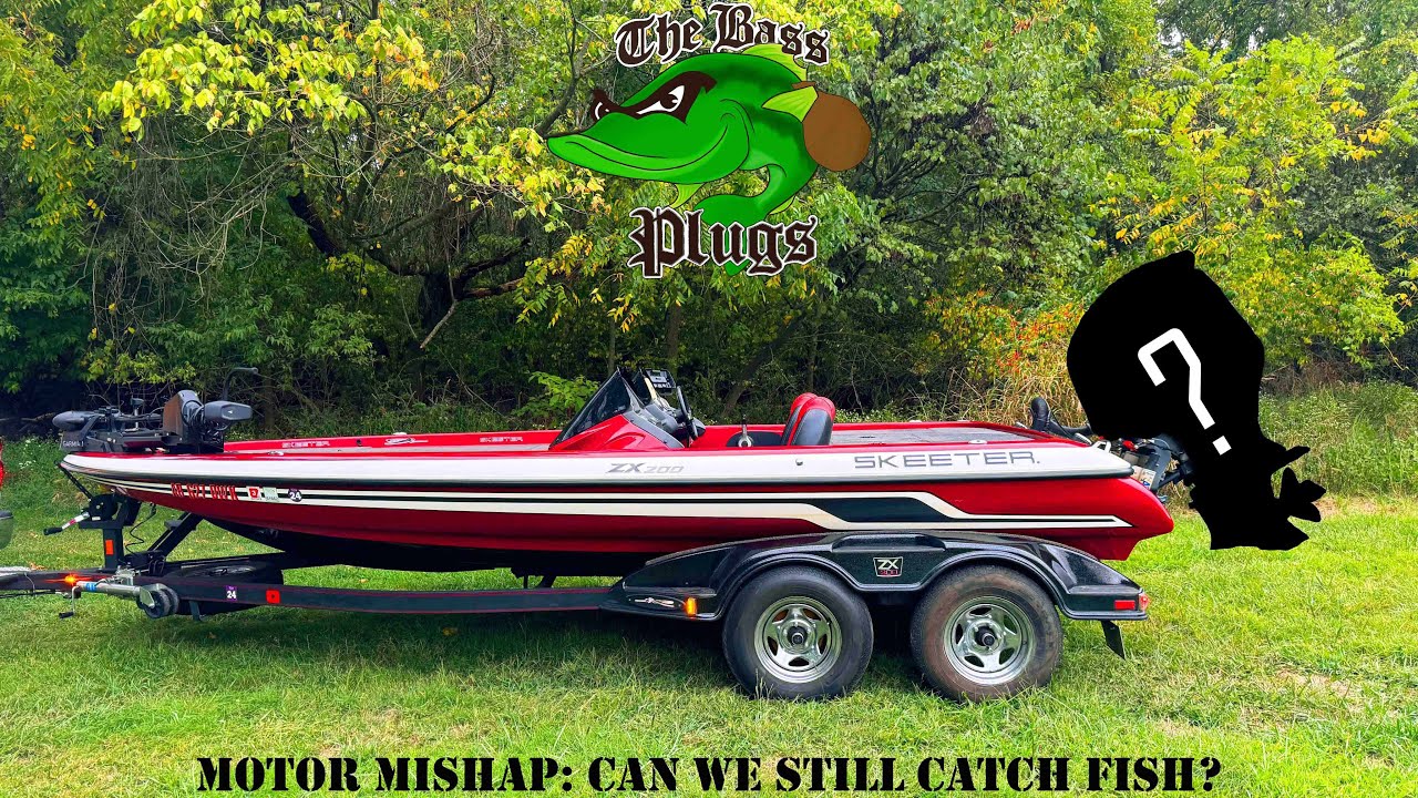 Jig Fishing for Bass on Table Rock Lake (Boat Motor Trouble) | Bass Plugs