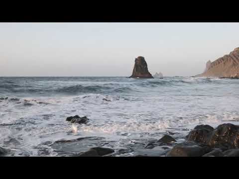 Tramonto sulla spiaggia di Benijo, Tenerife: suono delle onde, sabbia nera | Isole Canarie, Atlantic | Video