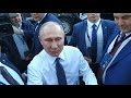 ПУТИН ВЫШЕЛ К ЛЮДЯМ. ФСО работает четко.Кортеж президента Владимира Путина в Екатеринбурге .PUTIN