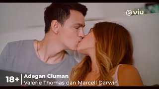 Adegan Ciuman Valerie Thomas dan Marcell Darwin