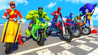 SUPERHERO Competition Challenge Spiderman, Hulk & LUFFY GEAR 5 Motorbike Jump over the Ocean #959