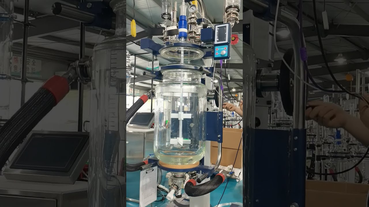 TRIPLE WALL LIFTING GLASS REACTOR 20 LITER