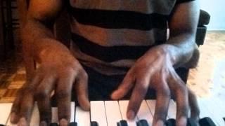 Video thumbnail of "Seben sur keyboard"