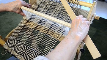 Log Cabin and the Pick up Pattern