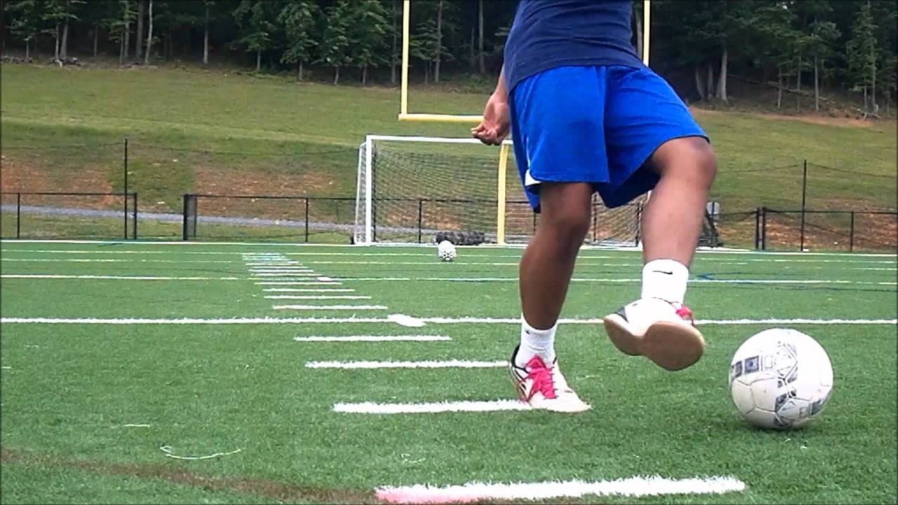 Football (Soccer) Tricks Tutorials How to do the McGeady Spin YouTube