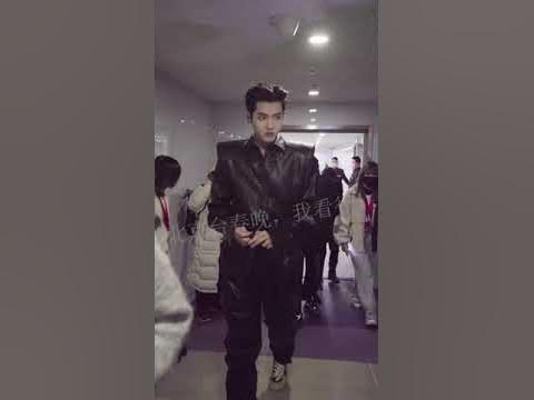 190523 Kris Wu at Beijing Airport Fancam 